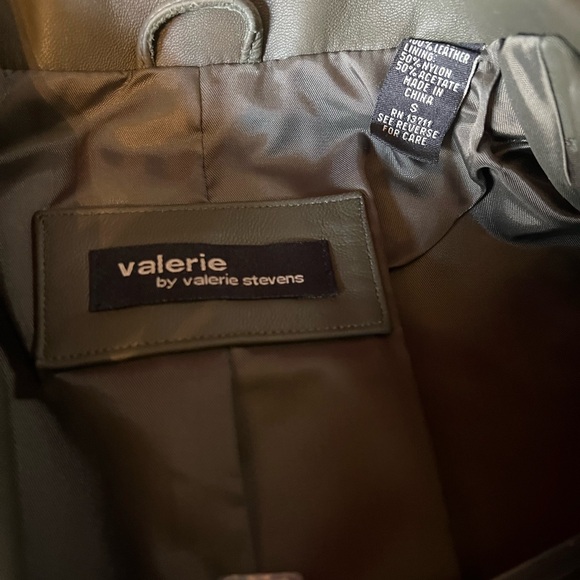 Olive Green leather jacket - Picture 6 of 8